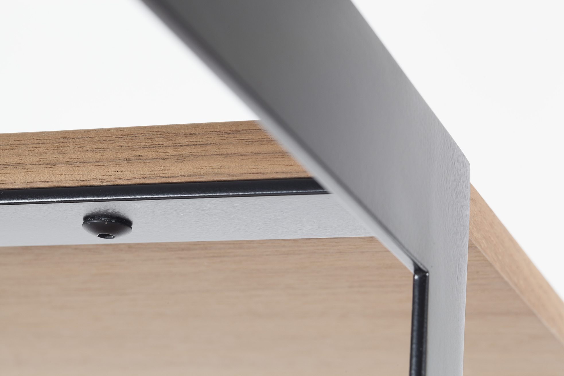 Etagère en bois et métal