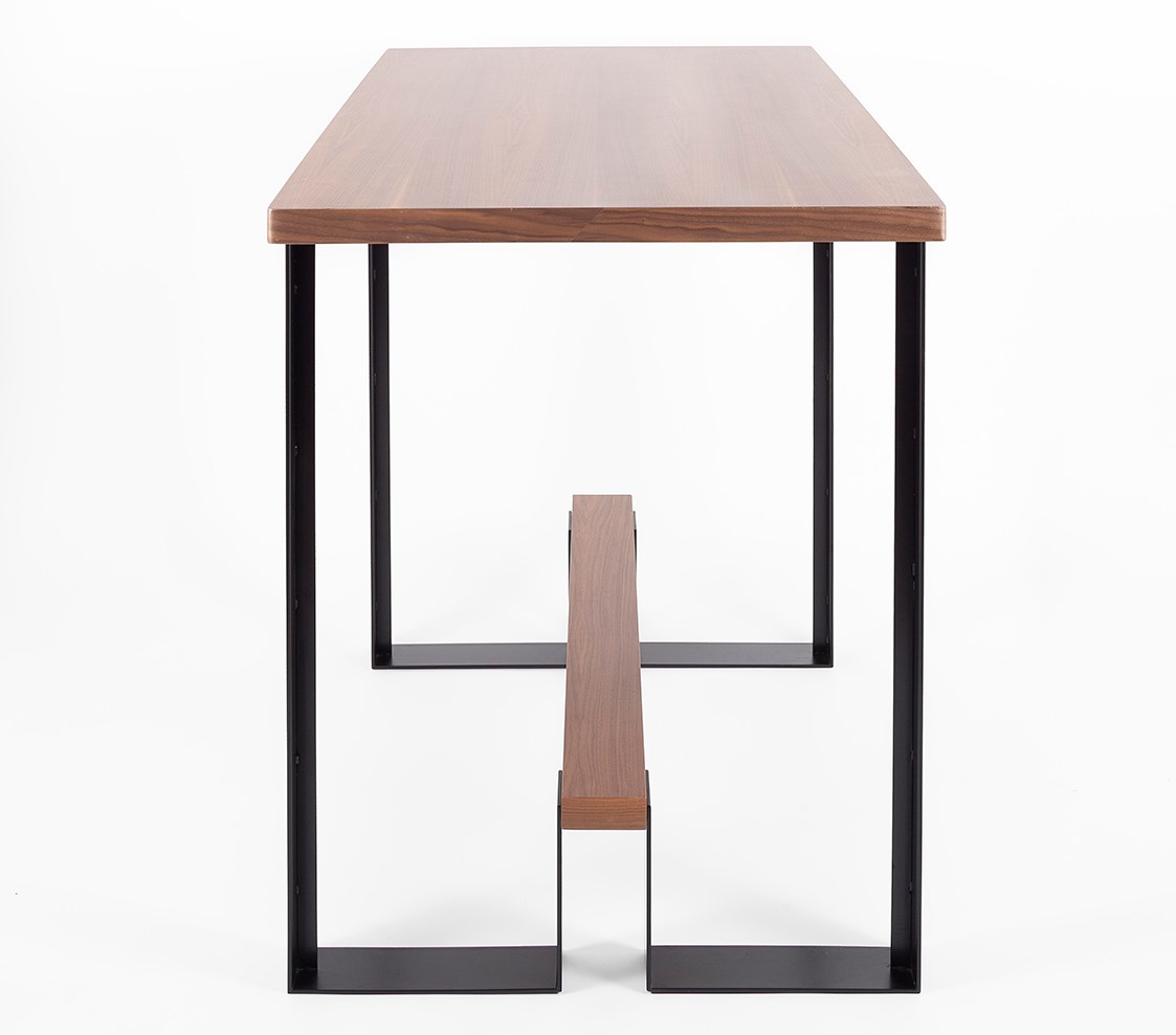 Designer bar in wood and metal