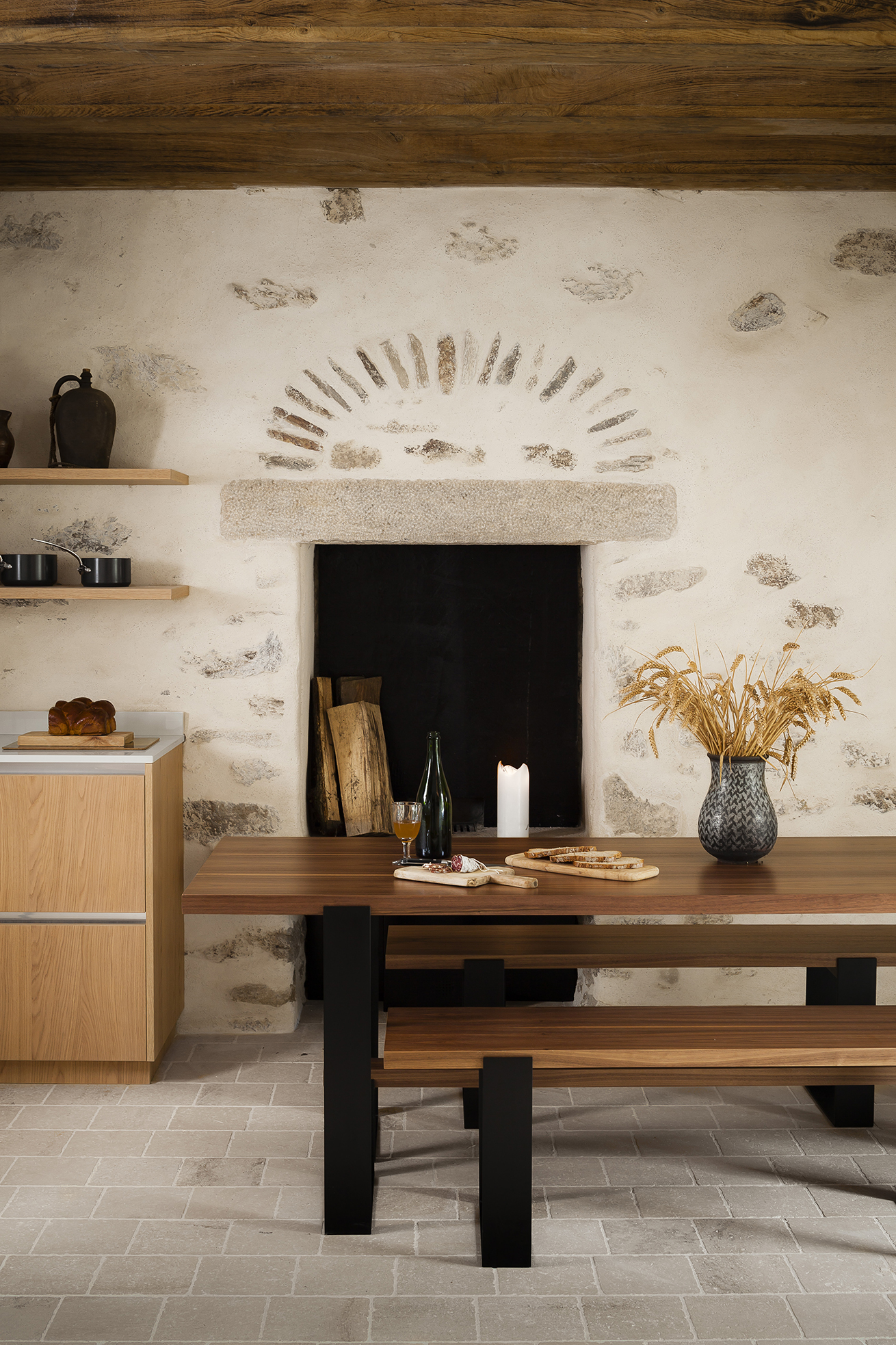 Designer table in wood and metal