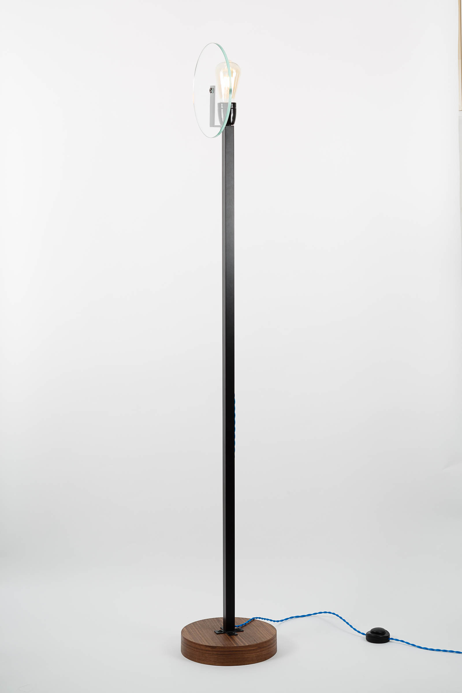 Vaneau floor lamp mat black steel and tempered glass by Alex de Rouvray