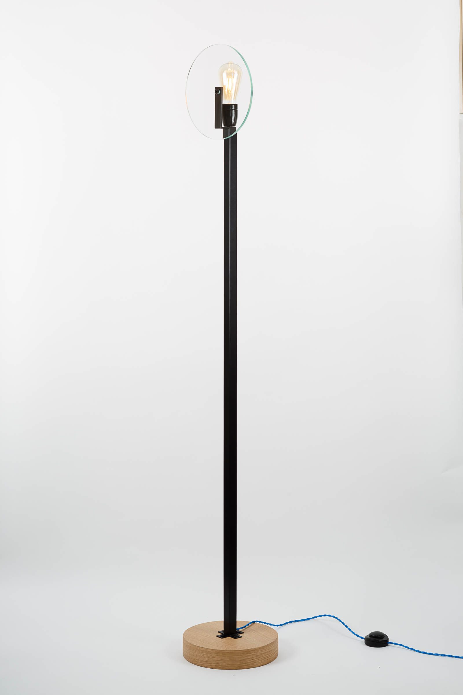 Vaneau floor lamp mat black steel and tempered glass by Alex de Rouvray